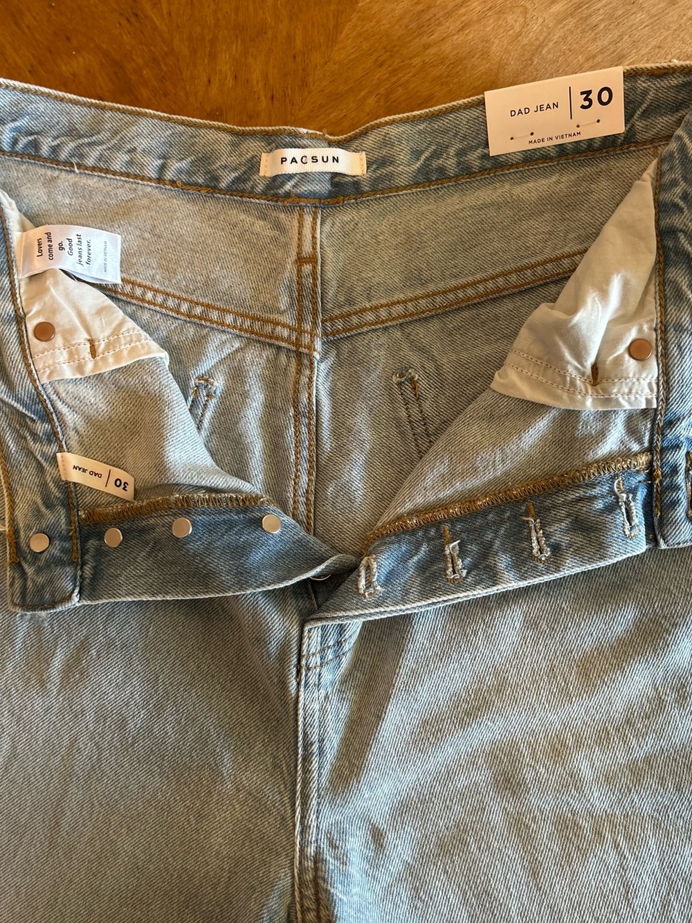 PacSun Light Wash High Rise Distressed Dad Jeans - Button Fly - NWT - Waist: 30 - Picture 5 of 12